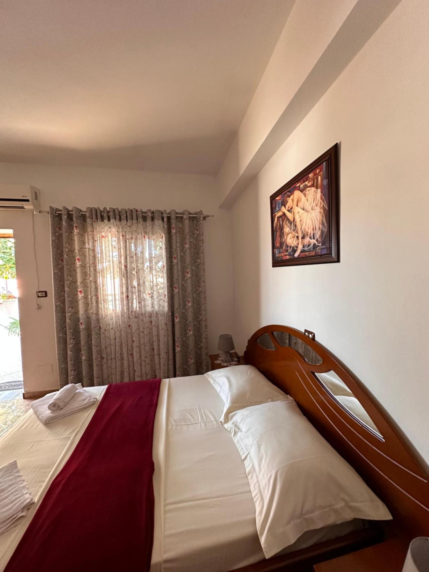 Albi'S Guesthouse Ксамил Экстерьер фото