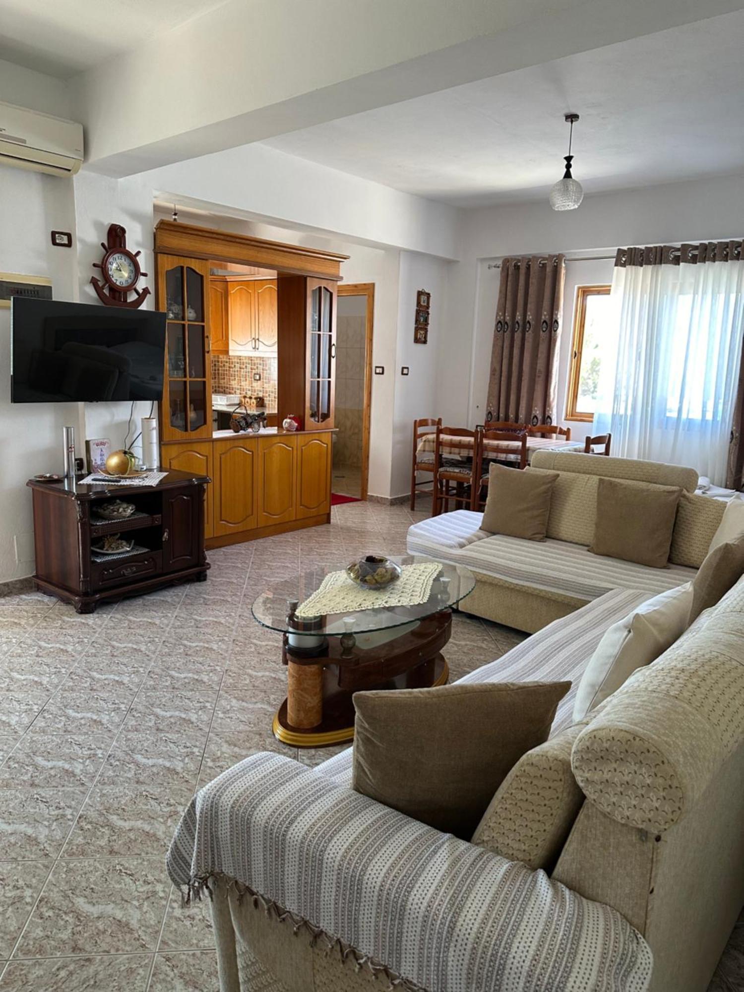 Albi'S Guesthouse Ксамил Экстерьер фото