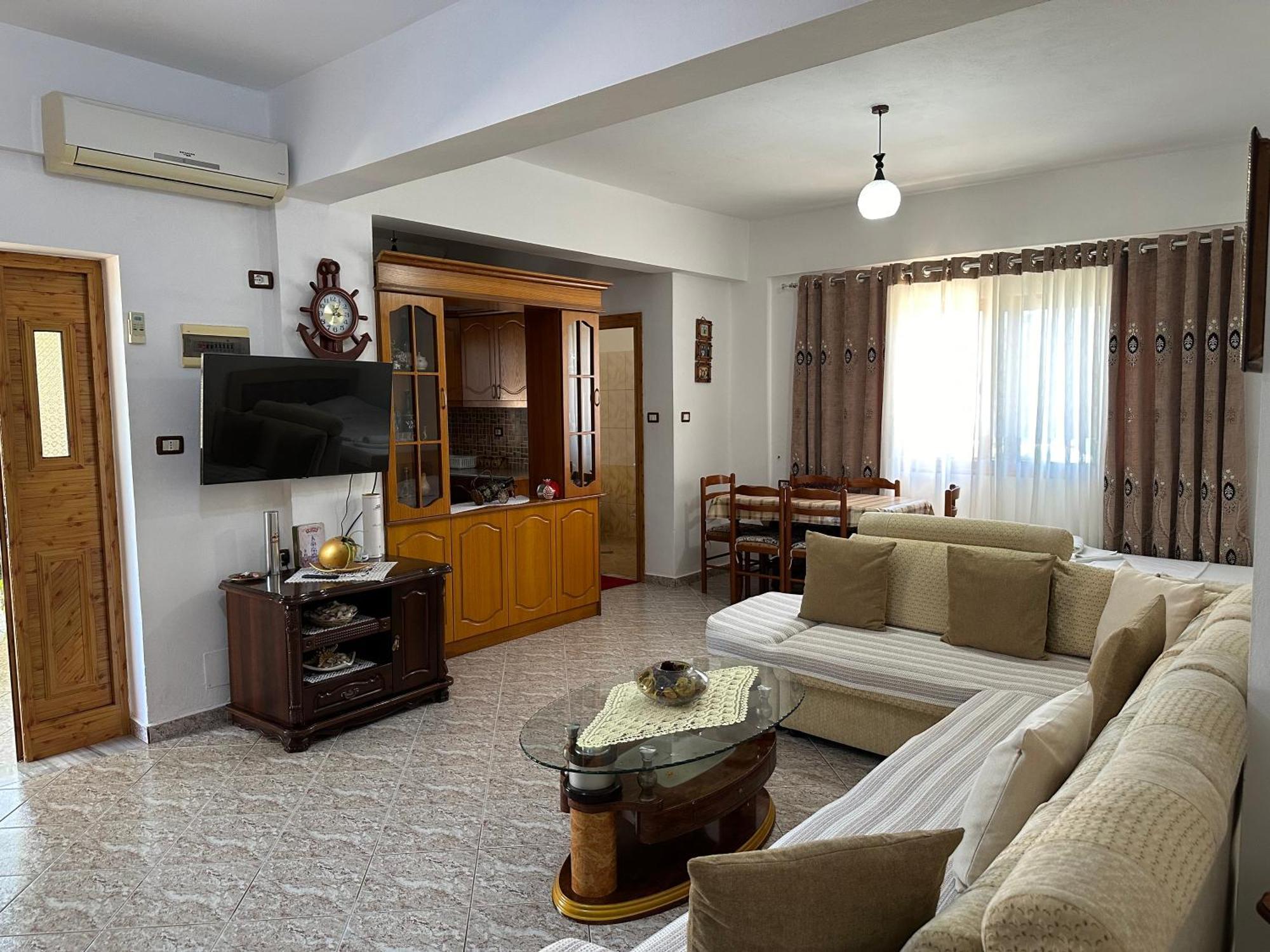 Albi'S Guesthouse Ксамил Экстерьер фото